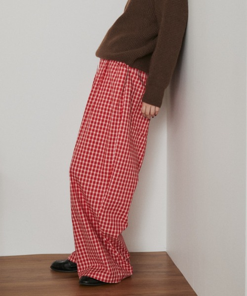 MERLOT(メルロー)の「【ウエストゴム】ギンガムチェックワイドイージーパンツ(その他パンツ・レディース・ブルー/レッド・FREE)」の16枚目の写真