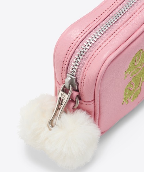 BIGOTRE(ビゴター)の「【BIGOTRE COLLAB】Carne Bollente×BIGOTRE BREAD MINI DOGGY STYLE(ハンドバッグ・レディース・ホワイト/ブラック/ピンク/グリーン・ONE SIZE)」の9枚目の写真