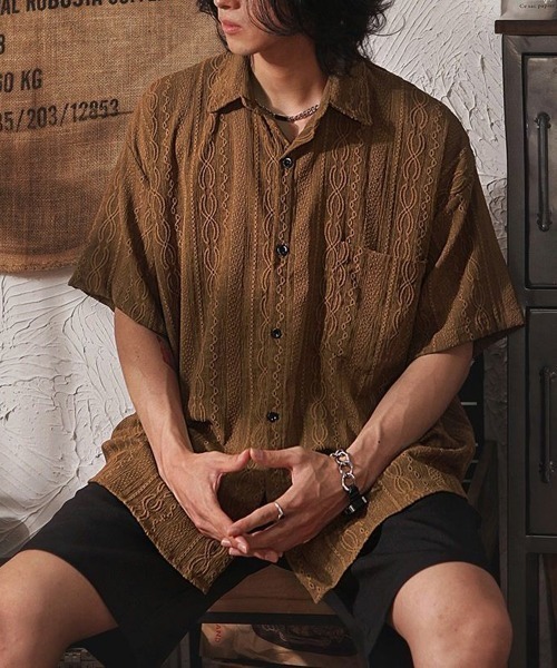 NEW GENTLEMAN(ニュージェントルマン)の「マケドニアレース オーバーサイズ半袖シャツ(シャツ/ブラウス・メンズ・ホワイト/ブラウン・M/L)」の2枚目の写真