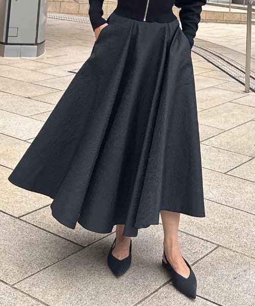 JENNE(ジェンヌ)の「ジャガード立体ドレープスカート(スカート・レディース・ブラック/ホワイト/ネイビー・SMALL/MEDIUM/LARGE)」の9枚目の写真