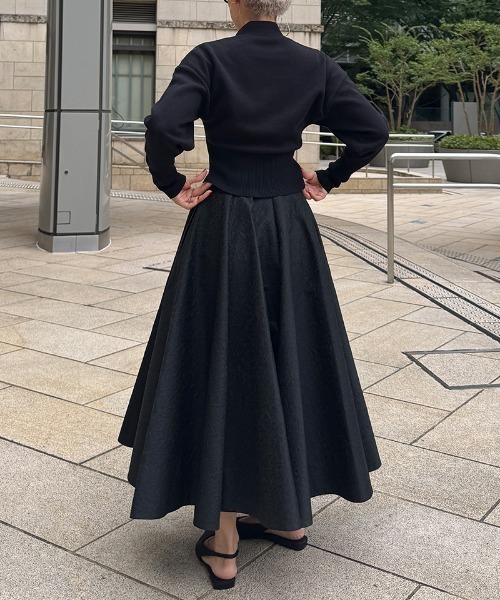 JENNE(ジェンヌ)の「ジャガード立体ドレープスカート(スカート・レディース・ブラック/ホワイト/ネイビー・SMALL/MEDIUM/LARGE)」の10枚目の写真