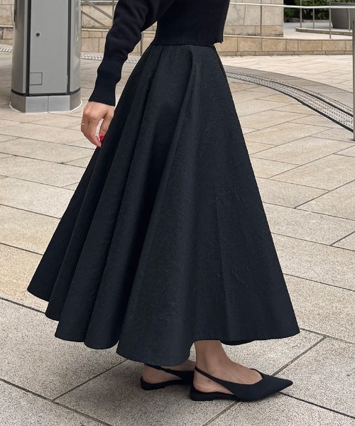 セール】ジャガード立体ドレープスカート（スカート）｜JENNE