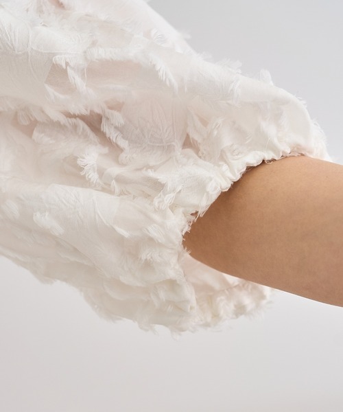 ROPE'（ロペ）の「ジャガードスリーブコンビブラウス/イージーケア（シャツ/ブラウス・レディース・ブラック/ホワイト・FREE）」の10枚目の写真