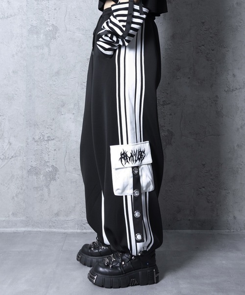 Amilige（アミリージュ）の「バイカラー裾ポケットラインジャージ