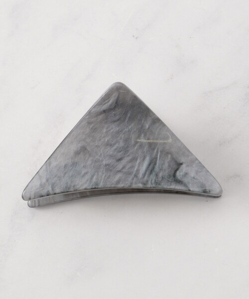 UNTITLED（アンタイトル）の「Osakaトライアングルクリップ（その他ヘアアクセサリー・レディース・ダークブラウン/ベージュ/グレー/ライトイエロー系・99）」の9枚目の写真