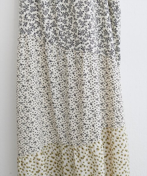 natural couture（ナチュラルクチュール）の「【WEB限定】プレイフルパッチワークティアードキャミワンピース（ワンピース・レディース・ブラック系その他/ホワイト系その他/ブルー系その他・FREE）」の7枚目の写真