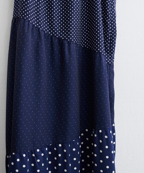 natural couture（ナチュラルクチュール）の「【WEB限定】プレイフルパッチワークティアードキャミワンピース（ワンピース・レディース・ブラック系その他/ホワイト系その他/ブルー系その他・FREE）」の19枚目の写真