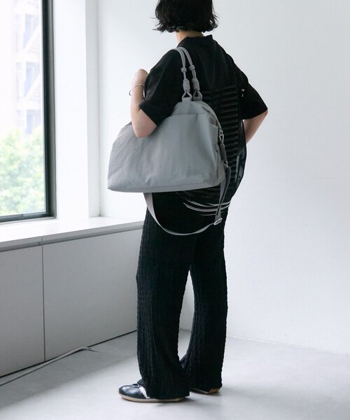 ear PAPILLONNER(イアパピヨネ)の「《撥水》トラベルボストンバッグL(ボストンバッグ・レディース・ブラック/グレー・FREE)」の7枚目の写真
