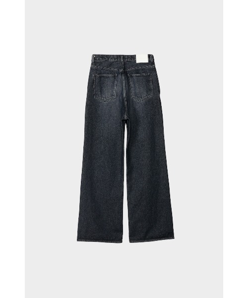CINOH（チノ）の「SIDE SEAM FLARE DENIM PANTS（デニムパンツ・レディース・ブラック/ブルー・1/2/3/4）」の12枚目の写真