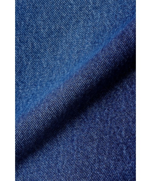 CINOH（チノ）の「SIDE SEAM FLARE DENIM PANTS（デニムパンツ・レディース・ブラック/ブルー・1/2/3/4）」の15枚目の写真
