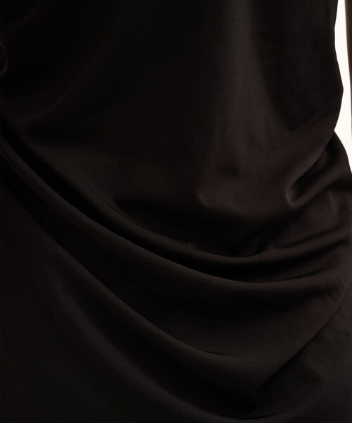 PUBLIC TOKYO（パブリックトウキョウ）の「hazyギャザードレープキャミ（キャミソール・レディース・ブラック/ブラウン・1/2）」の13枚目の写真
