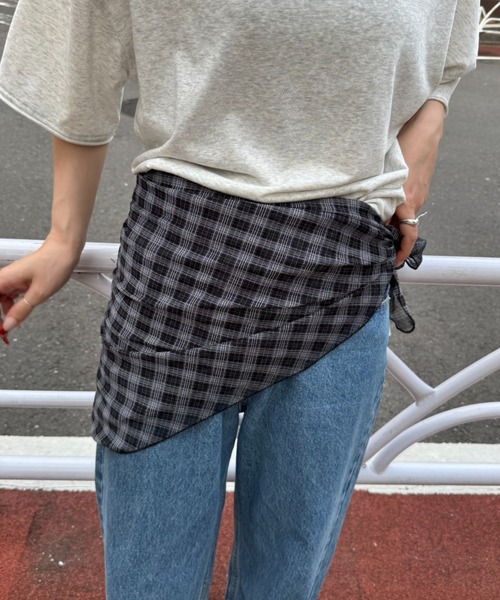 CIAOPANIC TYPY（チャオパニックティピー）の「lilシアーチェックスカーフ（バンダナ/スカーフ・レディース・ブラック系その他/ホワイト/ブラック・ONE SIZE）」の6枚目の写真