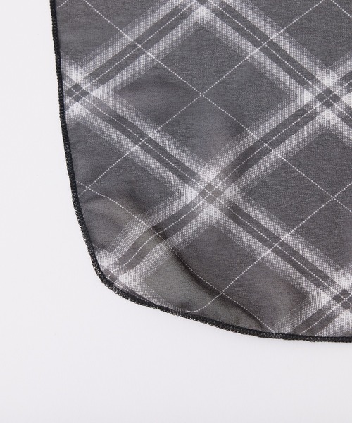 CIAOPANIC TYPY（チャオパニックティピー）の「lilシアーチェックスカーフ（バンダナ/スカーフ・レディース・ブラック系その他/ホワイト/ブラック・ONE SIZE）」の10枚目の写真