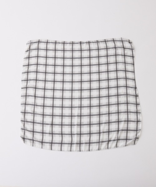 CIAOPANIC TYPY（チャオパニックティピー）の「lilシアーチェックスカーフ（バンダナ/スカーフ・レディース・ブラック系その他/ホワイト/ブラック・ONE SIZE）」の7枚目の写真