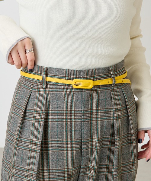 PAPILLONNER（パピヨネ）の「スクエアバックル細ベルト（ベルト・レディース・イエロー/ブラック/キャメル・FREE）」の8枚目の写真