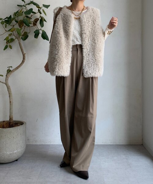 DouDou（ドゥドゥ）の「リンクルフラワーシャーリングプルオーバー（Tシャツ/カットソー・レディース・オフホワイト/ブルー/ブラック・FREE）」の7枚目の写真