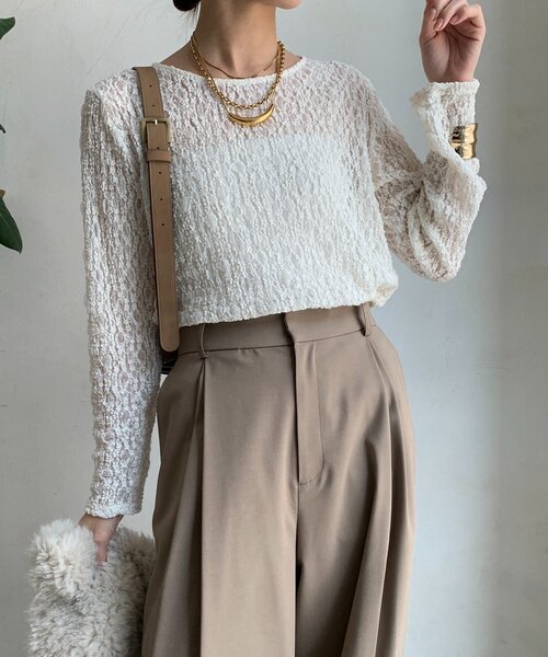 DouDou（ドゥドゥ）の「リンクルフラワーシャーリングプルオーバー（Tシャツ/カットソー・レディース・オフホワイト/ブルー/ブラック・FREE）」の10枚目の写真