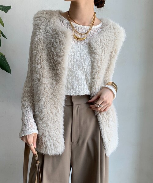 DouDou（ドゥドゥ）の「リンクルフラワーシャーリングプルオーバー（Tシャツ/カットソー・レディース・オフホワイト/ブルー/ブラック・FREE）」の12枚目の写真