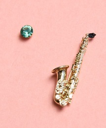 gargle（ガーグル）の「gargle ガーグル：MUSICシリーズ　ミニチュア楽器２　サックス　クラリネット　ピアス（ピアス（両耳用）・キッズ）」