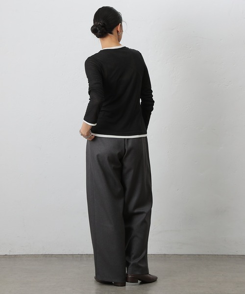 COLONY 2139(コロニートゥーワンスリーナイン)の「フェイクレイヤードヘンリープルオーバー(Tシャツ/カットソー・レディース・ブラウン/グレー/ブラック/イエロー・FREE)」の12枚目の写真