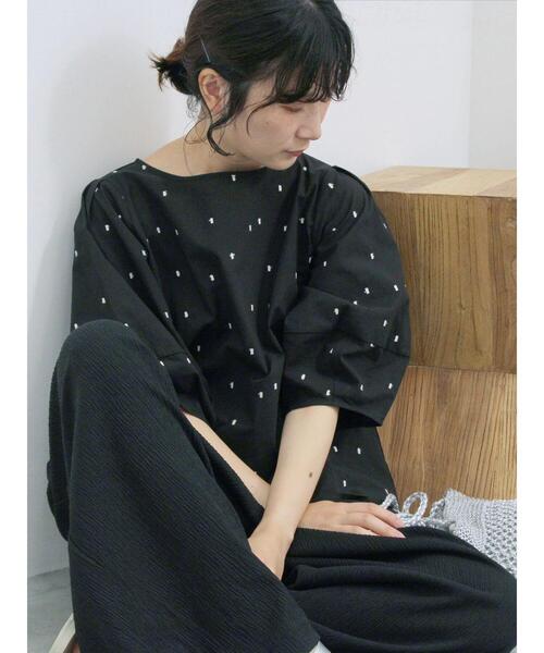 Samansa Mos2 blue（サマンサモスモスブルー）の「◎ドット刺繍ブラウス（シャツ/ブラウス・レディース・ブラック/サックスブルー/オフホワイト・F）」の15枚目の写真