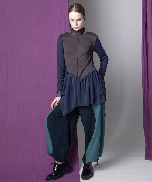 AULA AILA(アウラアイラ)の「ウェーブラインドローストリングパンツ(その他パンツ・レディース・グレー/ベージュ/グリーン・1/0)」の15枚目の写真