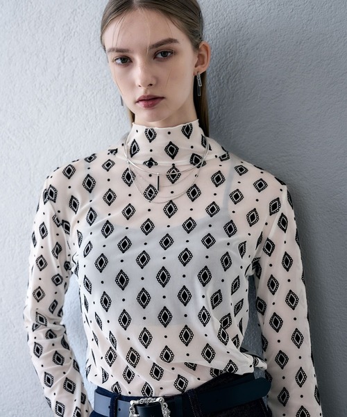 HARE（ハレ）の「【百田夏菜子着用/OCCASION SERIES】キカガクシアートップス(HARE)（Tシャツ/カットソー・レディース・ブラック/ホワイト・FREE）」の9枚目の写真