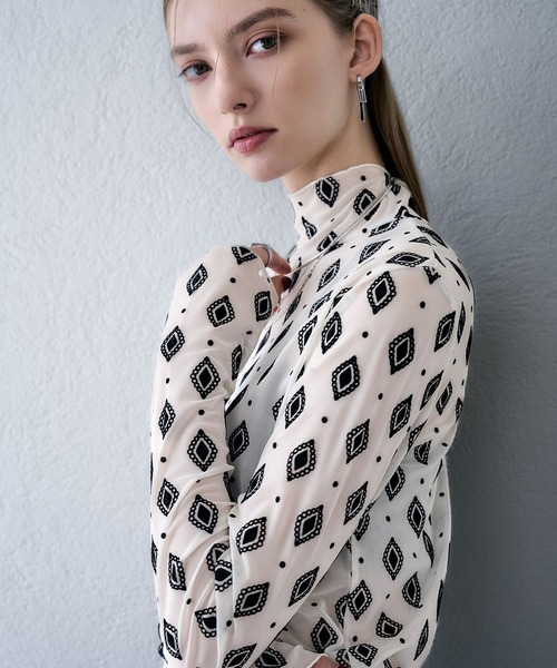 HARE（ハレ）の「【百田夏菜子着用/OCCASION SERIES】キカガクシアートップス(HARE)（Tシャツ/カットソー・レディース・ブラック/ホワイト・FREE）」の15枚目の写真