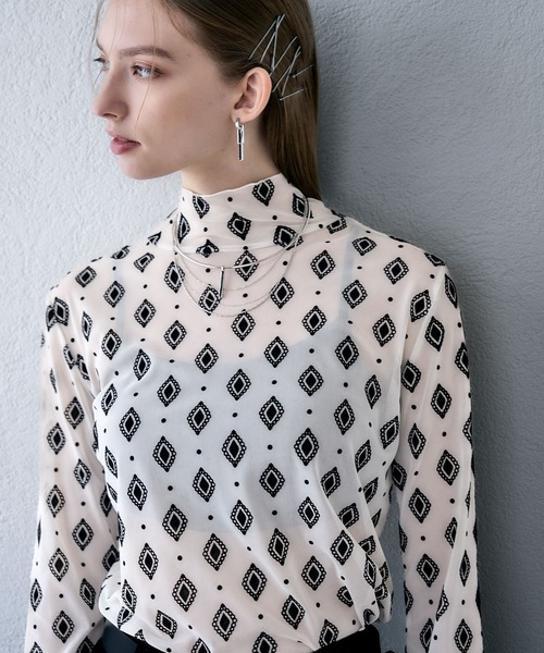 HARE（ハレ）の「【百田夏菜子着用/OCCASION SERIES】キカガクシアートップス(HARE)（Tシャツ/カットソー・レディース・ブラック/ホワイト・FREE）」の16枚目の写真