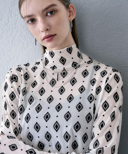 HARE（ハレ）の「【百田夏菜子着用/OCCASION SERIES】キカガクシアートップス(HARE)（Tシャツ/カットソー・レディース・ブラック/ホワイト・FREE）」の17枚目の写真