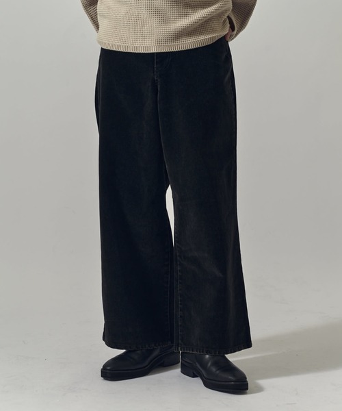 Lui's（ルイス）の「フロッキーワイドデニム（デニムパンツ・メンズ・ネイビー/ブラック・S/M）」の2枚目の写真