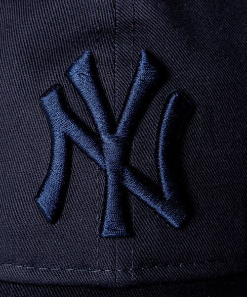 FREAK'S STORE(フリークスストア)の「限定展開 NEW ERA/ニューエラ ×FREAK'S STORE 別注 9FORTY Tonal Logo / 940 メジャーリーグ 刺繍ロゴ ベースボールキャップ(キャップ・メンズ・ベージュ/ネイビー/ブラウン/ブラック・フリ-)」の12枚目の写真
