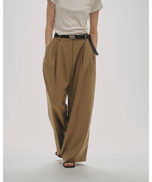TODAYFUL（トゥデイフル）の「TODAYFUL Lightweight Tuck Trousers
