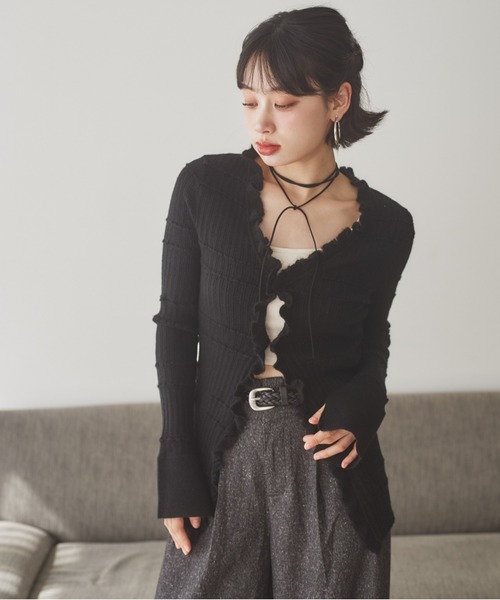 LAULEN(ローレン)の「front frill lib knit cardigan /フロントフリルリブニットカーディガン(カーディガン/ボレロ・レディース・ブラウン/ブラック/アイボリー・FREE)」の17枚目の写真