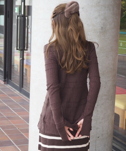 LAULEN(ローレン)の「front frill lib knit cardigan /フロントフリルリブニットカーディガン(カーディガン/ボレロ・レディース・ブラウン/ブラック/アイボリー・FREE)」の6枚目の写真