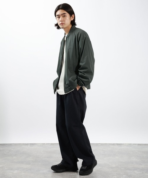 BAYFLOW(ベイフロー)の「ナイロンショートZIPブルゾン(ブルゾン・メンズ・オリーブ/ブラック・MEDIUM/LARGE)」の3枚目の写真