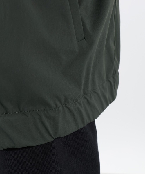 BAYFLOW(ベイフロー)の「ナイロンショートZIPブルゾン(ブルゾン・メンズ・オリーブ/ブラック・MEDIUM/LARGE)」の12枚目の写真