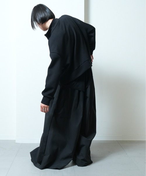 Ruze（ルゼ）の「Asymmetry zip short blouson / アシンメトリー