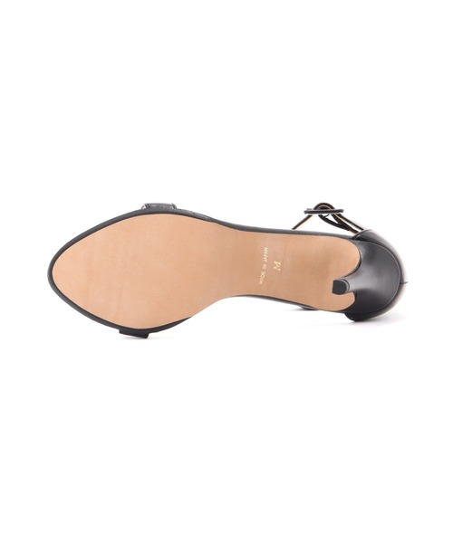 PINKY&DIANNE(ピンキーアンドダイアン)の「アンクルベルトサンダル(パンプス・レディース・ブラック・SMALL)」の2枚目の写真