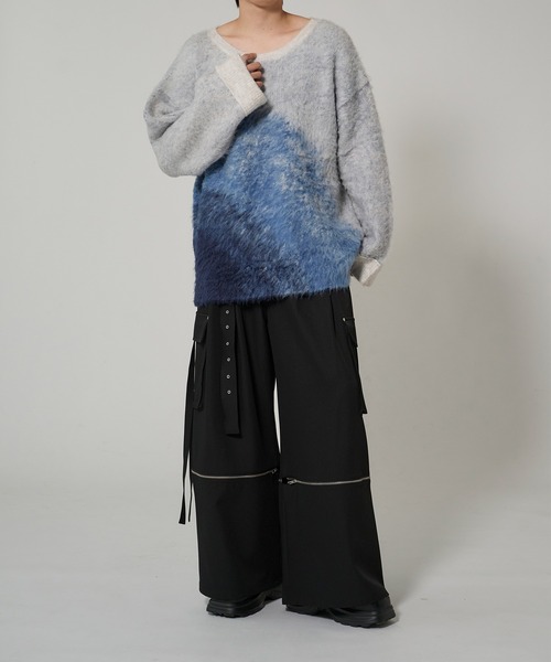 狐独(コドク)の「グラデーションシャギーオーバーニット(ニット/セーター・メンズ・ブルー/ブラック・LARGE/MEDIUM)」の18枚目の写真
