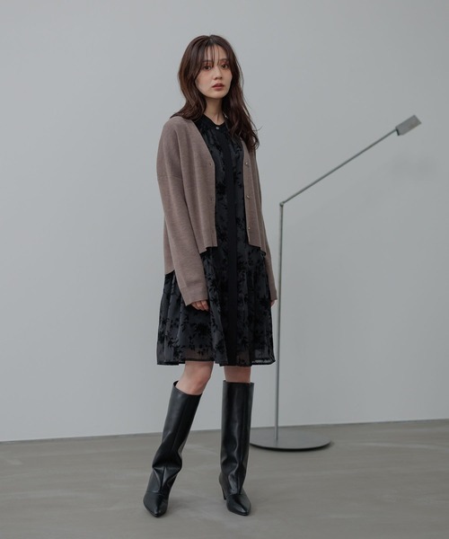 Andemiu（アンデミュウ）の「【在庫限り】フロッキープリントシャツミニワンピース603872（ワンピース・レディース・オフホワイト/ブラック/モカ・FREE）」の6枚目の写真