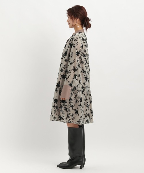 Andemiu（アンデミュウ）の「【在庫限り】フロッキープリントシャツミニワンピース603872（ワンピース・レディース・オフホワイト/ブラック/モカ・FREE）」の18枚目の写真