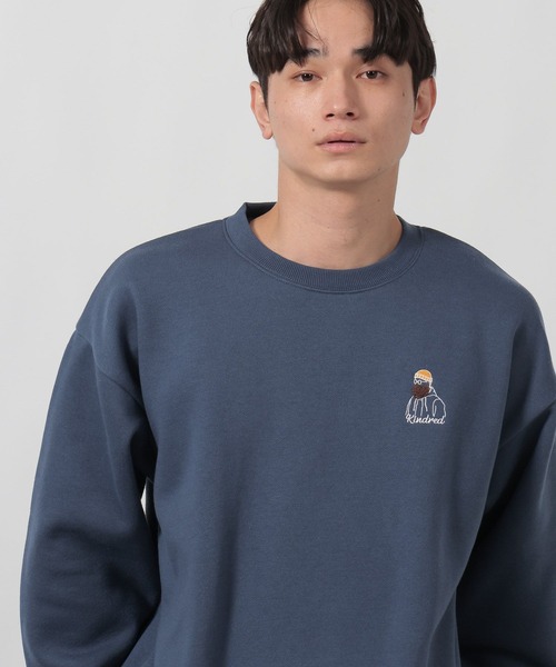 LAKOLE（ラコレ）の「ヒゲオジスウェットプルオーバー / 594019（スウェット・メンズ・ボルドー/ホワイト/パープル/グレー/ブラック/ネイビー・MEDIUM/LARGE）」の4枚目の写真