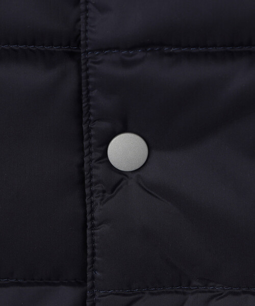 FREAK'S STORE(フリークスストア)の「限定展開 TAION/タイオン KIDS ベーシック Vネックボタン インナーダウンベスト / TAION-K001(ダウンジャケット/コート・キッズ・ネイビー/ベージュ/ブラック/オリーブ・110/120/130/140)」の10枚目の写真