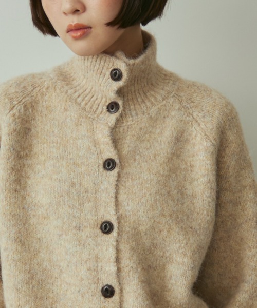 full/fill.(フルフィル)の「mix knit high neck cardigan / ミックスニットハイネックカーディガン(ニット/セーター・レディース・グレー/ベージュ・FREE)」の8枚目の写真