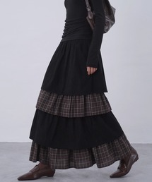 Fano Studios（ファノ ストゥディオズ）の「異素材レイヤードチェックロングスカート EM25a085【EIGHTHMONTH】（スカート）」