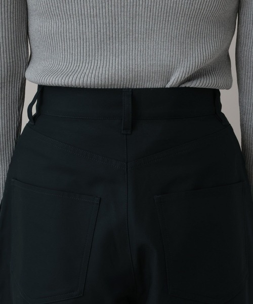 A part by（アパートバイ）の「チノカーブパンツ（チノパンツ・レディース・ネイビー/ホワイト・SMALL/MEDIUM）」の3枚目の写真