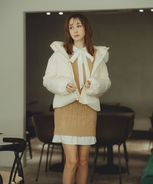 Burberry ファー付きショートコート ベージュ USA4 フード付き ファー