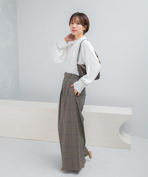 URBAN RESEARCH ROSSO WOMEN（アーバンリサーチ　ロッソ）の「ギャザーハイネックブラウス（シャツ/ブラウス・レディース・ブラック系その他/ホワイト/ベージュ系その他・FREE）」の13枚目の写真