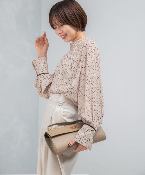 URBAN RESEARCH ROSSO WOMEN（アーバンリサーチ　ロッソ）の「ギャザーハイネックブラウス（シャツ/ブラウス・レディース・ブラック系その他/ホワイト/ベージュ系その他・FREE）」の18枚目の写真